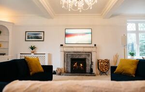 The Lake House - Malvern, United Kingdom