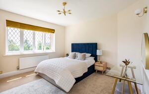 The Lake House - Malvern, United Kingdom