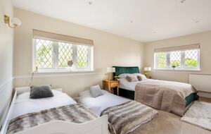 The Lake House - Malvern, United Kingdom