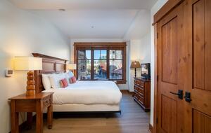 Two-Bedroom Residence In The Village At Northstar! - Truckee, California