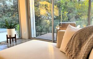 Modern Costa Rica Getaway - Black Beauty, Costa Rica