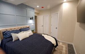 Waterside Retreat with Mountain Views - Thornton, Colorado