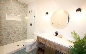 Waterside Retreat with Mountain Views - Thornton, Colorado