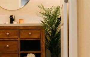 Waterside Retreat with Mountain Views - Thornton, Colorado