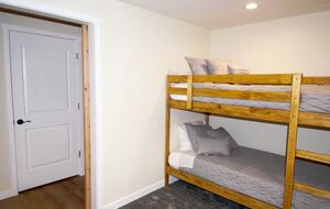 Waterside Retreat with Mountain Views - Thornton, Colorado