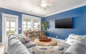 The Watch on the Water with Sunset Views! - Mount Pleasant, South Carolina