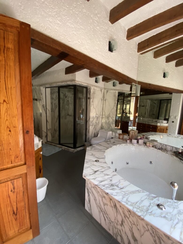 Casa La Lagartija - Valle de Bravo, Mexico