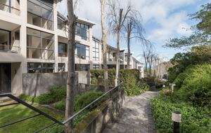 Luxury Retreat set in wooded glen beside the ocean - Cape Town, South Africa