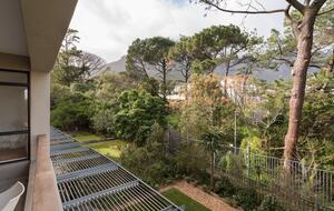 Luxury Retreat set in wooded glen beside the ocean - Cape Town, South Africa