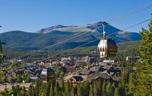 Cozy home in Breckenridge Historic District - ski, mountain bike & hike - walk to shopping + dining - Breckenridge, Colorado