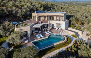 Greek Luxury Golf Villa - The Olive Retreat - Tragana Messinia, Greece