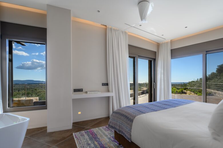 Greek Luxury Golf Villa - The Olive Retreat - Tragana Messinia, Greece