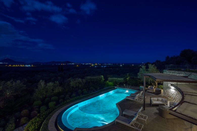 Greek Luxury Golf Villa - The Olive Retreat - Tragana Messinia, Greece