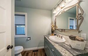 River View Retreat - Chelan, Washington