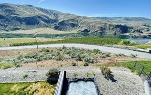 River View Retreat - Chelan, Washington