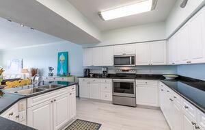 Orange Beach Ocean Front Getaway - Orange Beach, Alabama