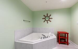 Orange Beach Ocean Front Getaway - Orange Beach, Alabama