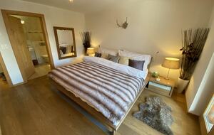 Luxury 3 BR Apartment in Traditional Alpine Ski Chalet - Klosters, Switzerland