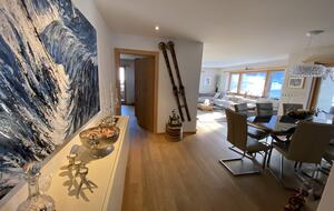 Luxury 3 BR Apartment in Traditional Alpine Ski Chalet - Klosters, Switzerland