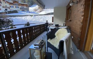 Luxury 3 BR Apartment in Traditional Alpine Ski Chalet - Klosters, Switzerland
