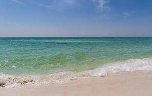 Penthouse With Ocean Views and Private Beach Access - Destin, Florida