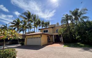 Villa Ada by the Beach with Private Pool - Puerto Vallarta, Mexico