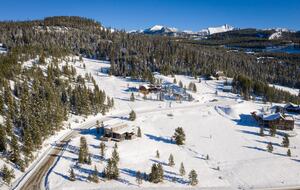 Modern Getaway with Stunning View of Lone Peak - Big Sky, Montana