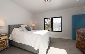 Modern Getaway with Stunning View of Lone Peak - Big Sky, Montana