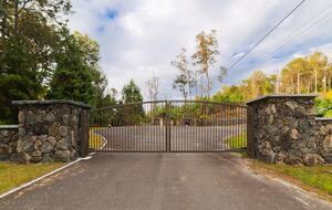 Magical Hawaiian Cloud Forest Estate - Kailua, Hawaii
