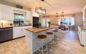 Magical Hawaiian Cloud Forest Estate - Kailua, Hawaii