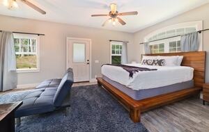 Magical Hawaiian Cloud Forest Estate - Kailua, Hawaii