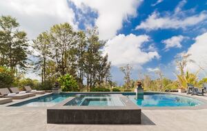Magical Hawaiian Cloud Forest Estate - Kailua, Hawaii