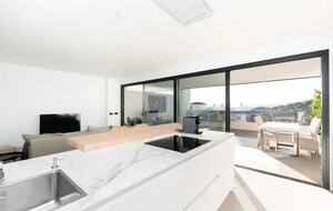 Beautiful, contemporary apartment overlooking Estepona - Estepona, Spain