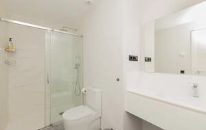 Beautiful, contemporary apartment overlooking Estepona - Estepona, Spain