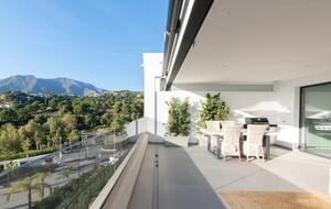 Beautiful, contemporary apartment overlooking Estepona - Estepona, Spain