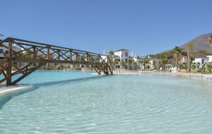 Beautiful, contemporary apartment overlooking Estepona - Estepona, Spain