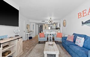 Myrtle Beach Oceanfront Retreat with Resort Amenities - North Myrtle Beach, South Carolina