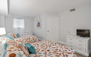 Myrtle Beach Oceanfront Retreat with Resort Amenities - North Myrtle Beach, South Carolina