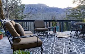 Lake Lure Getaway with Hot Tub, Mountain Views, and Community Amenities - Lake Lure, North Carolina