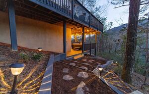 Lake Lure Getaway with Hot Tub, Mountain Views, and Community Amenities - Lake Lure, North Carolina