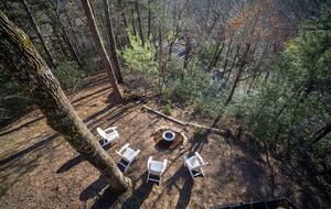 Lake Lure Getaway with Hot Tub, Mountain Views, and Community Amenities - Lake Lure, North Carolina