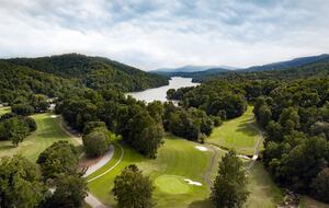 Lake Lure Getaway with Hot Tub, Mountain Views, and Community Amenities - Lake Lure, North Carolina