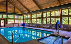Lake Lure Getaway with Hot Tub, Mountain Views, and Community Amenities - Lake Lure, North Carolina