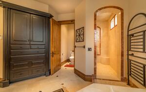 Hummingbird Hideaway - Ridgway, Colorado