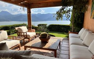 La Peña Rock House - Valle de Bravo, Mexico