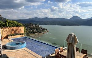 La Peña Rock House - Valle de Bravo, Mexico