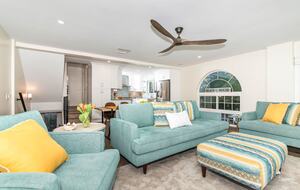 Mission Beach Townhome with Bay Views - San Diego, California