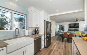 Mission Beach Townhome with Bay Views - San Diego, California