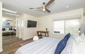 Mission Beach Townhome with Bay Views - San Diego, California