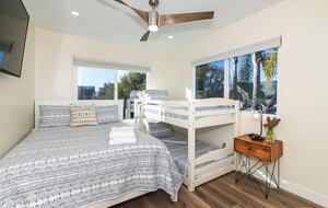 Mission Beach Townhome with Bay Views - San Diego, California